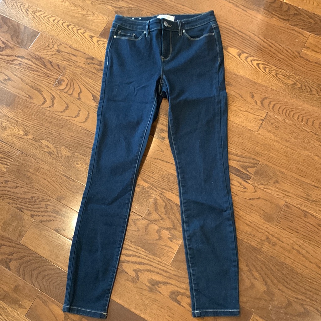 Ellen Tracy Jeans -Excellent Condition - Size 2